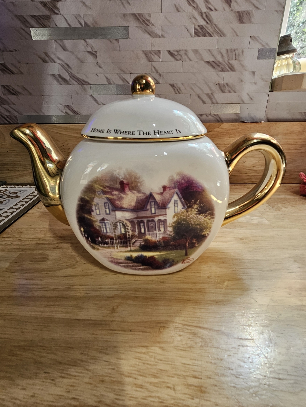 Thomas Kinkade Teapot
